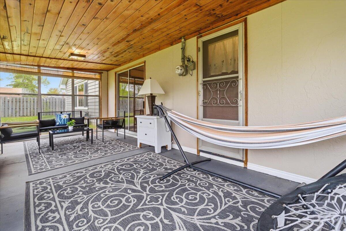 12450 39th Avenue Pleasant Prairie, WI 53158 - Photo 13 of 25 20-12450 39TH AVE, PLEASANT PRAIRIE, WI