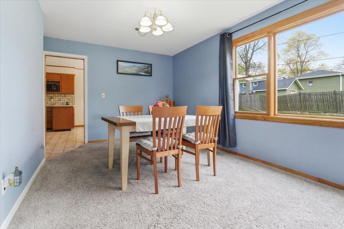 12450 39th Avenue Pleasant Prairie, WI 53158 - Photo 4 of 25 09-12450 39TH AVE, PLEASANT PRAIRIE, WI