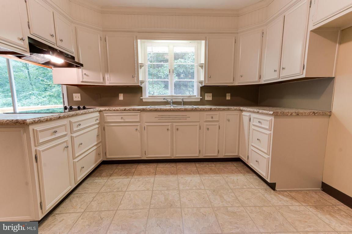538 Ridge Avenue Ephrata, PA 17522 - Photo 11 of 32 Gallery Image 11