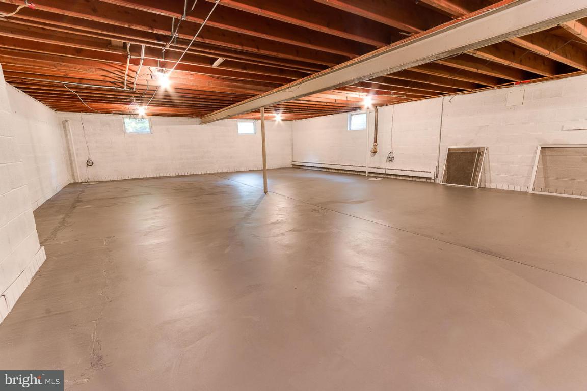 538 Ridge Avenue Ephrata, PA 17522 - Photo 24 of 32 Gallery Image 24