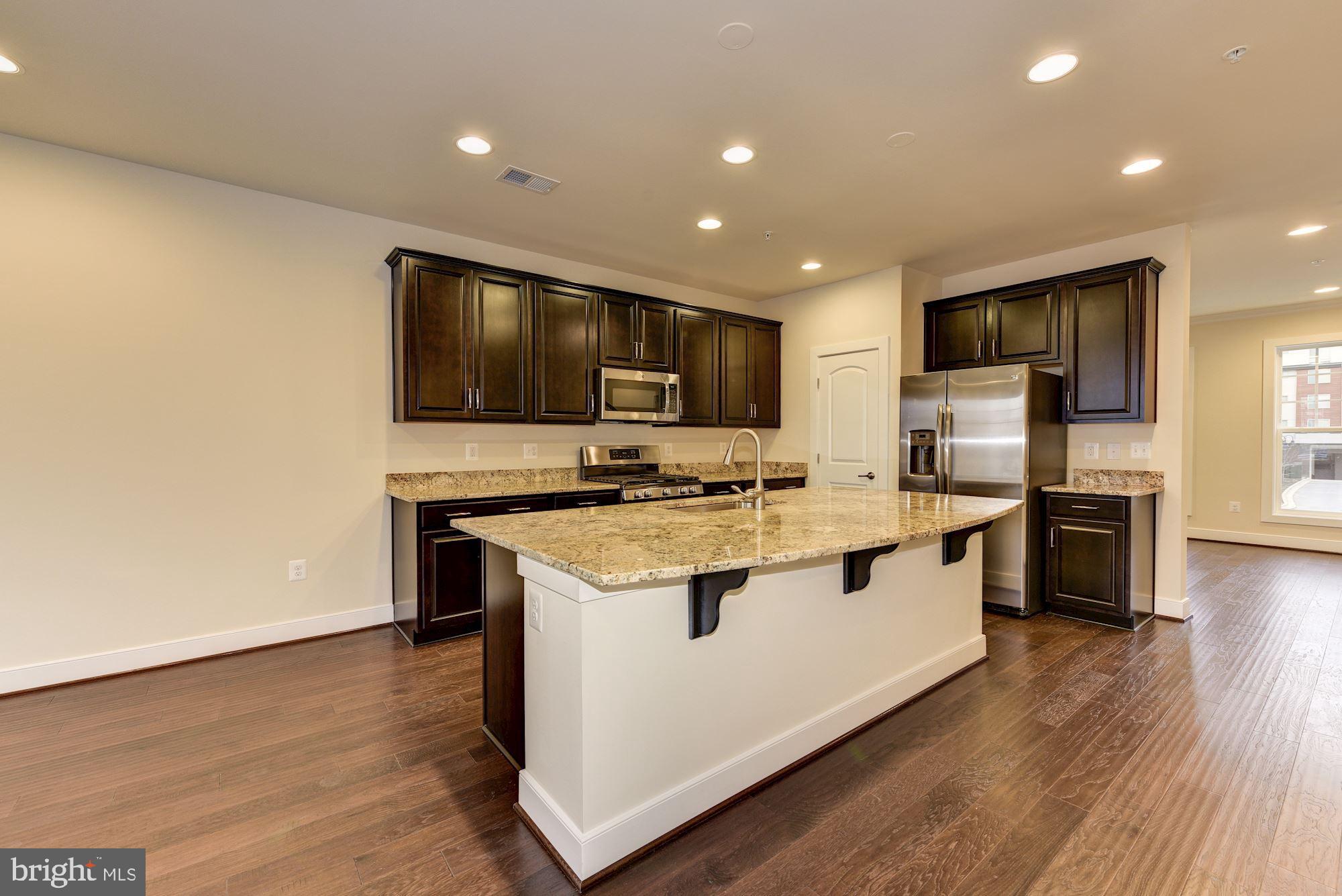 112 Kepler Drive Gaithersburg, MD 20878 - Photo 12 of 45