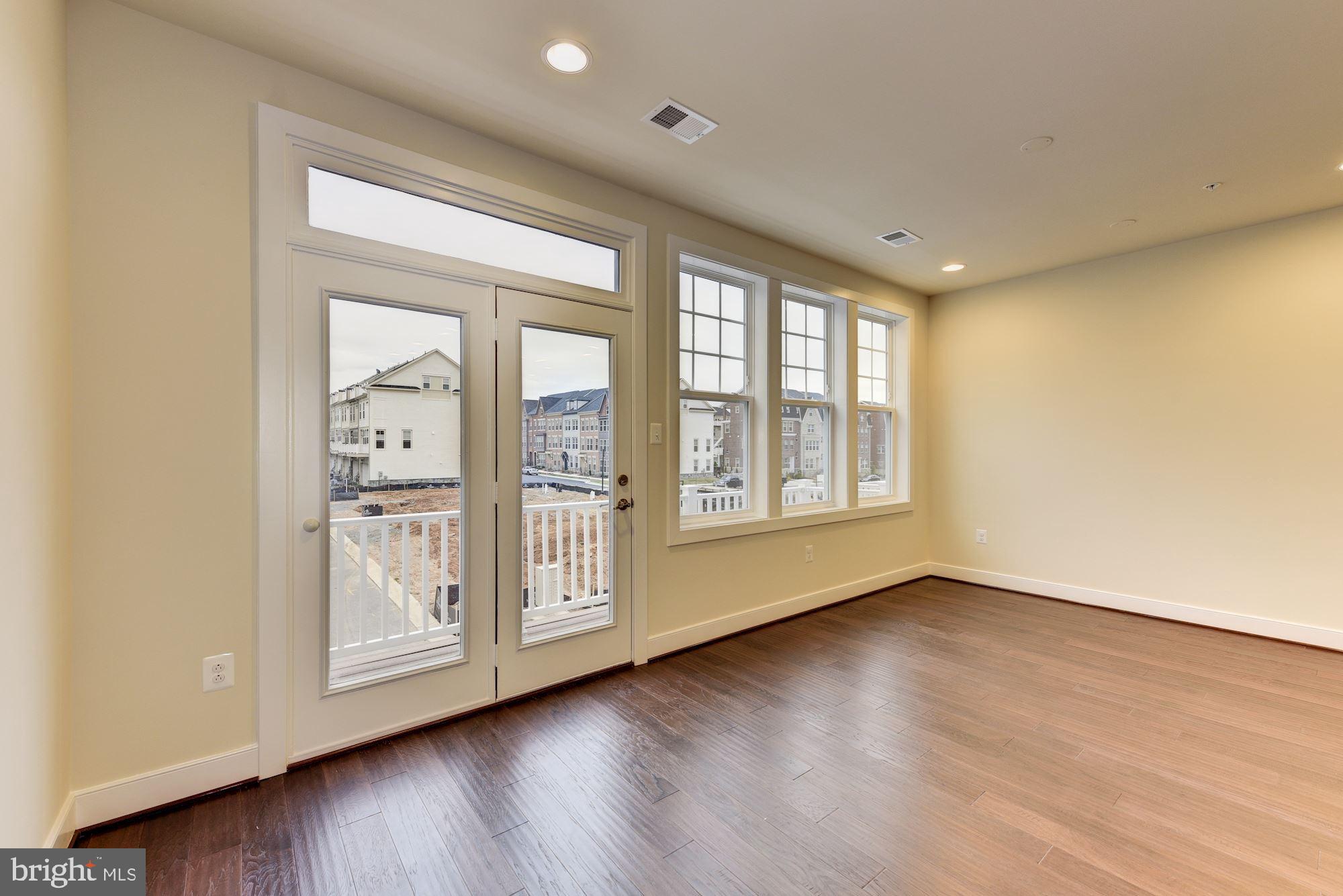 112 Kepler Drive Gaithersburg, MD 20878 - Photo 19 of 45