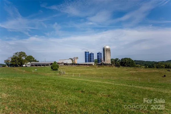 a view of a backyard with an outdoor space