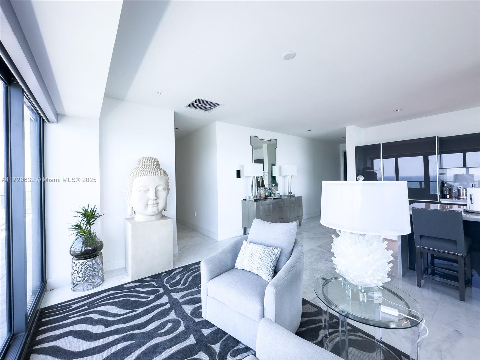 1451 Brickell Avenue, Unit 4503 Miami, FL 33131 - Photo 20 of 24