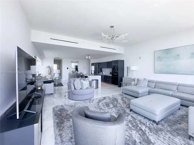 $3,250,000 | 1451 Brickell Avenue, Unit 4503, Miami, FL 33131