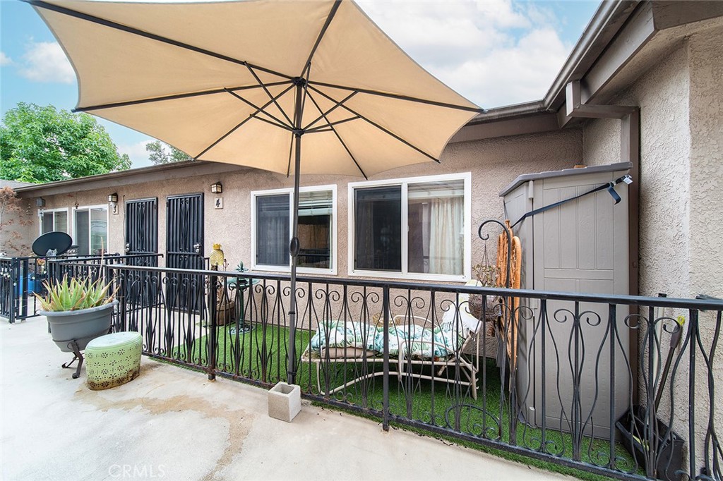 1100 Walnut Avenue, Unit 4 Long Beach, CA 90813 - Photo 2 of 31