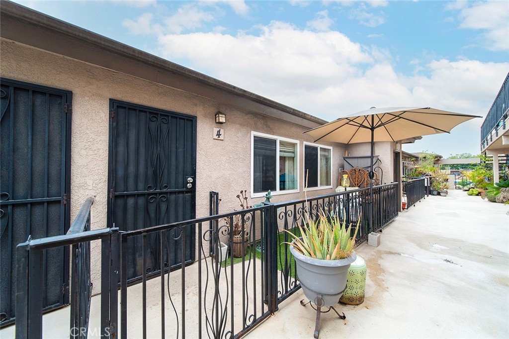 1100 Walnut Avenue, Unit 4 Long Beach, CA 90813 - Photo 30 of 31