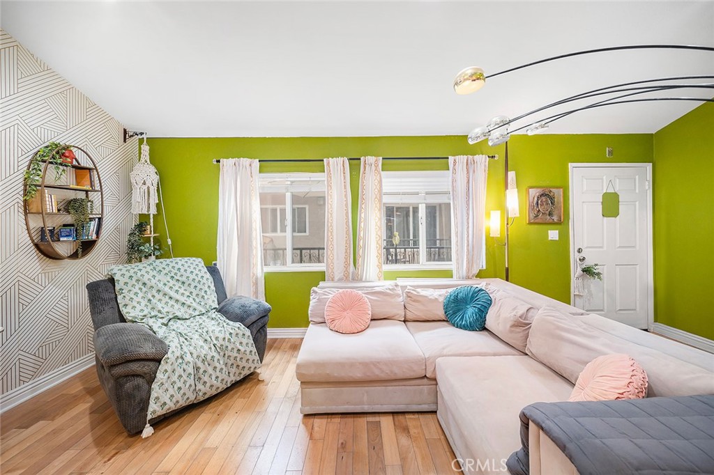 1100 Walnut Avenue, Unit 4 Long Beach, CA 90813 - Photo 5 of 31