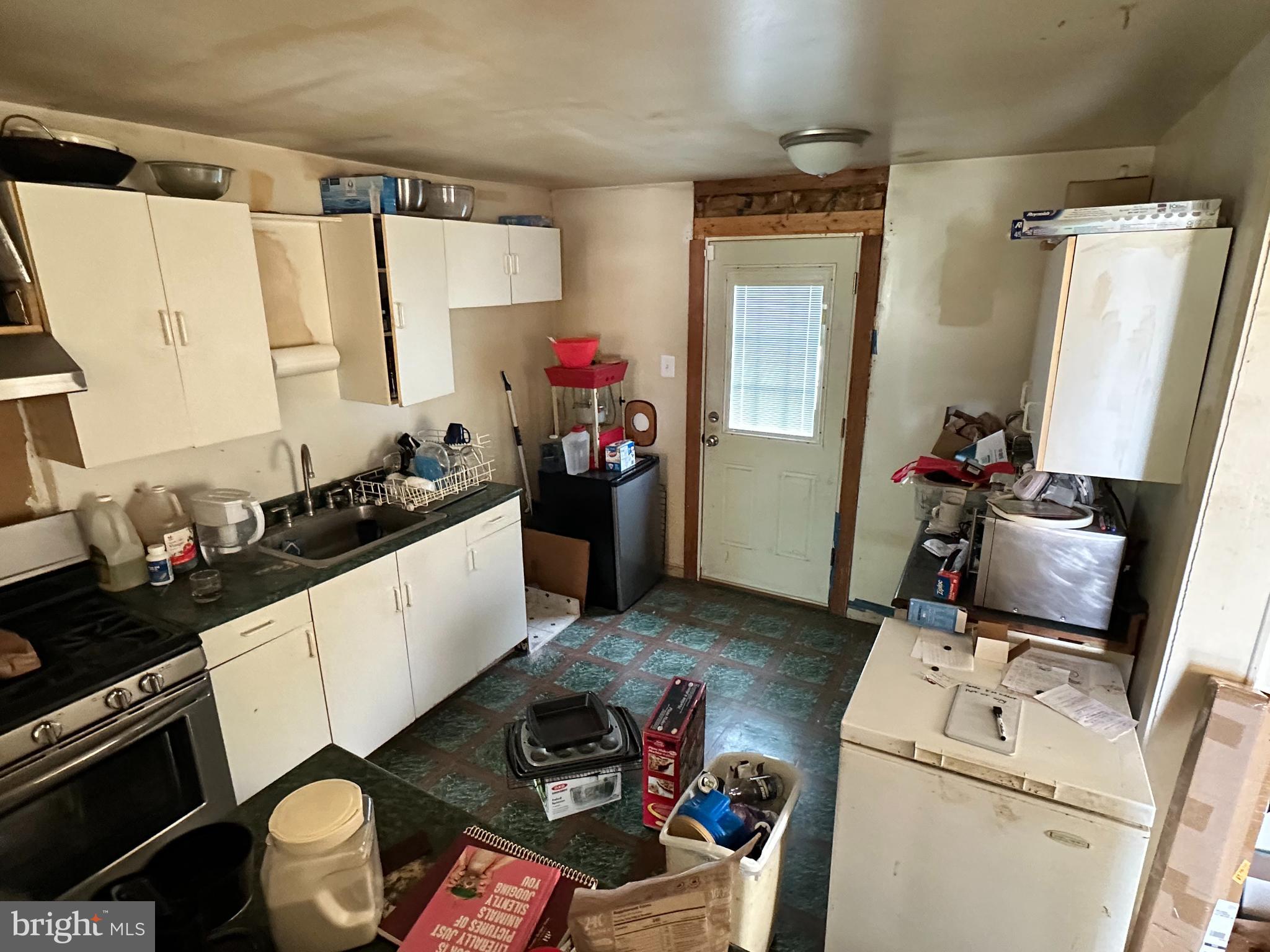 22681 Old Rolling Road California, MD 20619 - Photo 4 of 11 Gallery Image 4