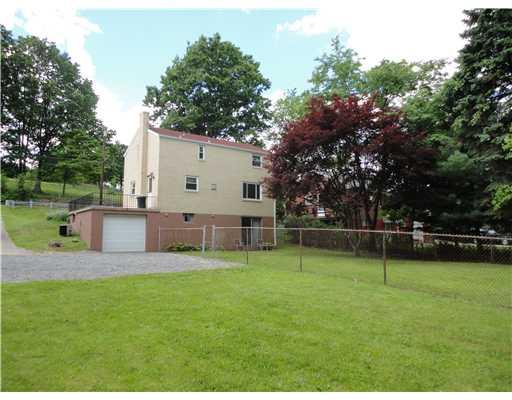 1490 Anderson Road Pittsburgh, PA 15209 - Photo 6 of 6 Exterior Back.