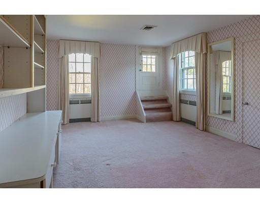 37 Carisbrooke Road Wellesley, MA 02481 - Photo 20 of 21 Gallery Image 20