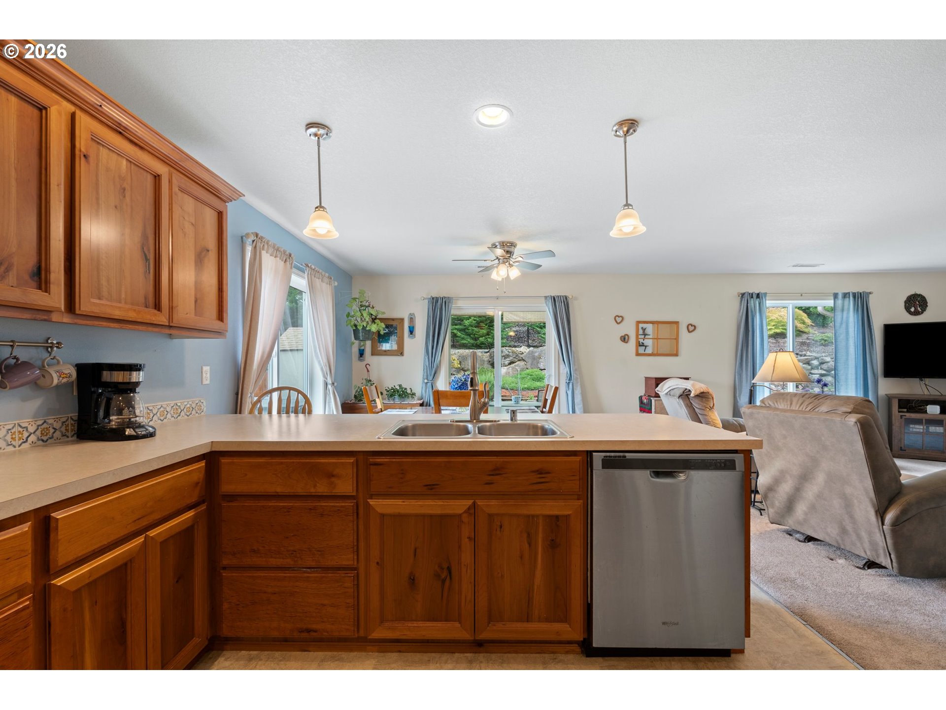 628 Stone View Way Kalama, WA 98625 - Photo 10 of 38