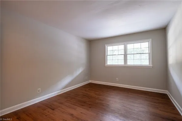 $95,000 | 2890 Carriage Drive, Unit B, Winston-Salem, NC 27106