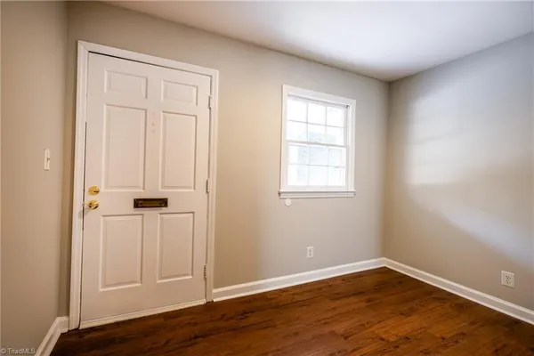 $95,000 | 2890 Carriage Drive, Unit B, Winston-Salem, NC 27106