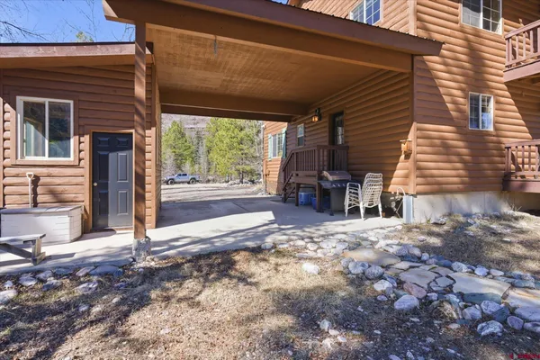 $750,000 | 746 West Vallecito Creek Road, Bayfield, CO 81122