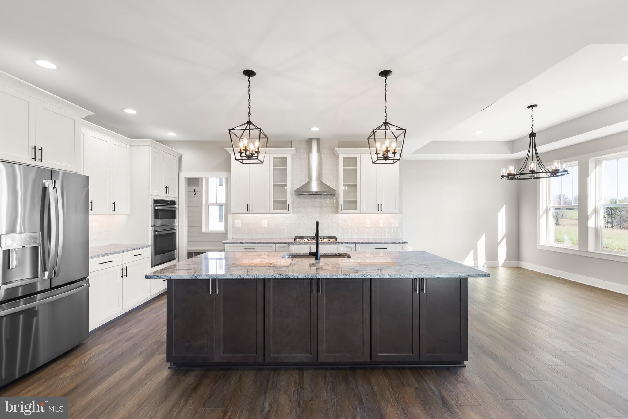 125 Holiday Road Cross Junction, VA 22625 - Photo 15 of 67 Custom Granite island, Kitchen