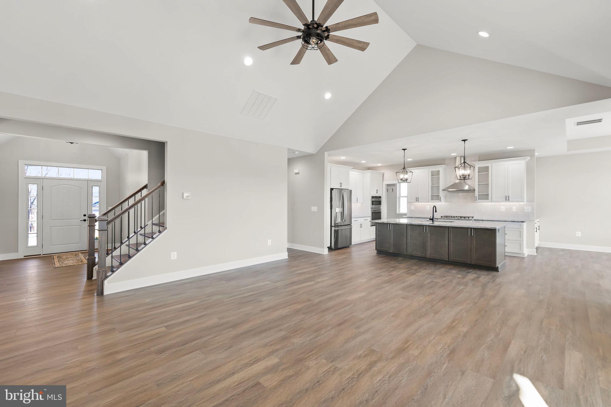 125 Holiday Road Cross Junction, VA 22625 - Photo 20 of 67 Family Room with view of Kitchen island