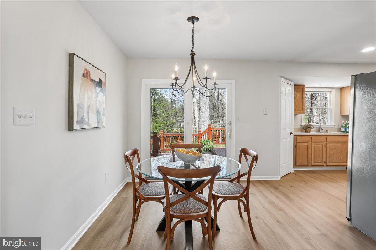 17413 Rio Dulce Court Olney, MD 20832 - Photo 15 of 85 Table Space Kitchen