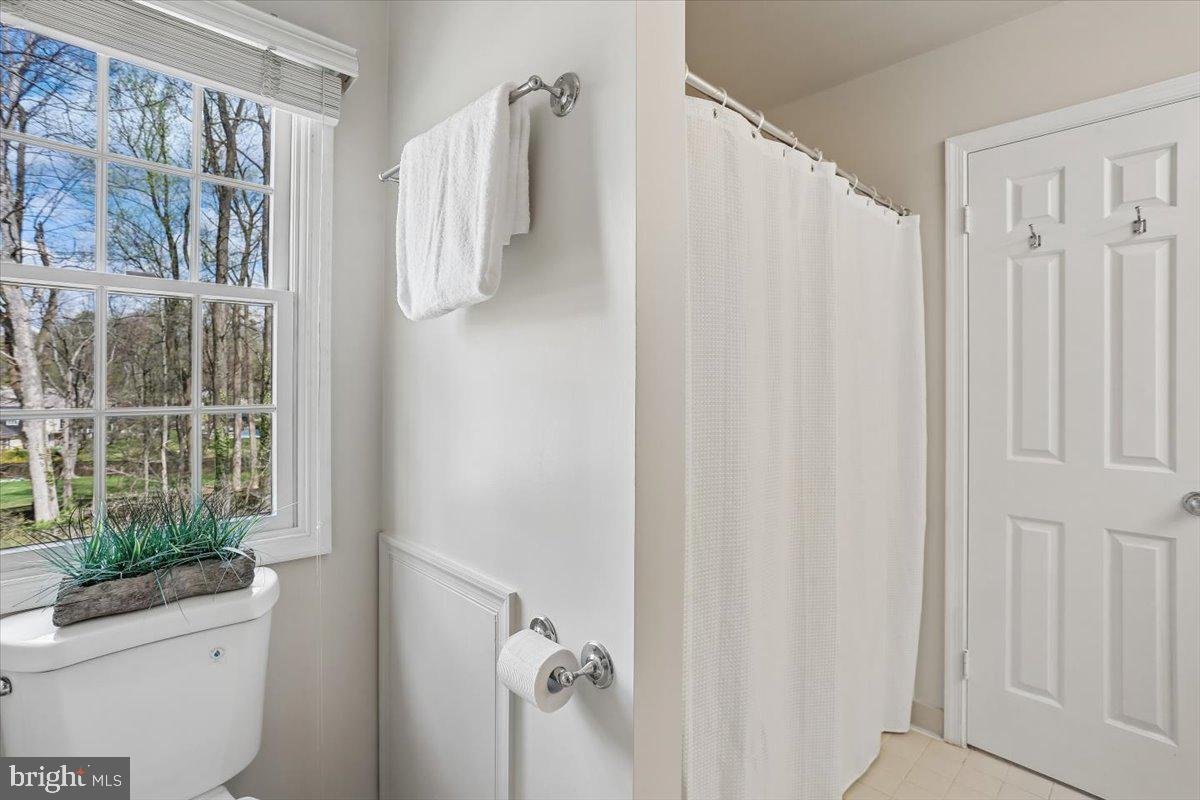 17413 Rio Dulce Court Olney, MD 20832 - Photo 39 of 85 Primary Bathroom