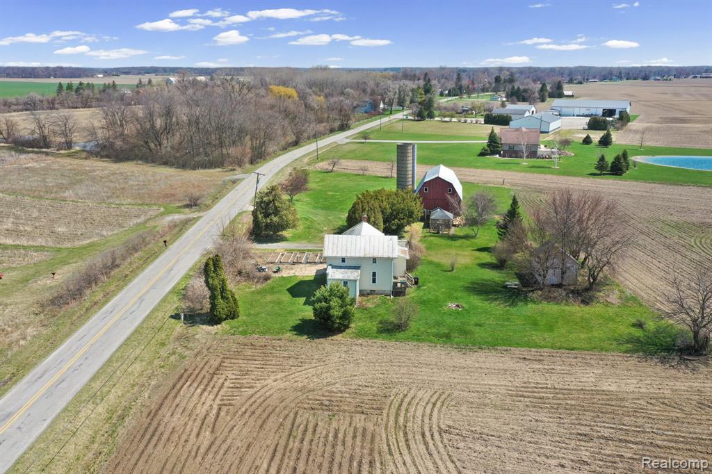 9269 Dixon Road Monroe, MI 48161 - Photo 32 of 57