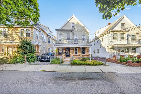 $1,200,000 | 39 Derby Street, Somerville, MA 02145