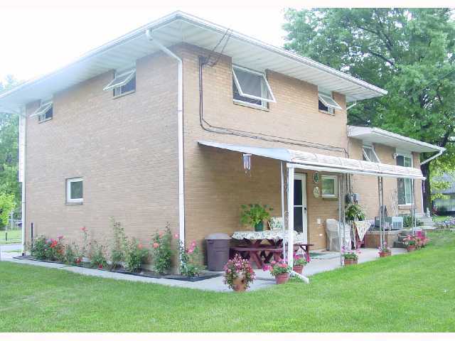 4902 Andrew Road Columbus, OH 43227 - Photo 2 of 10 Gallery Image 2