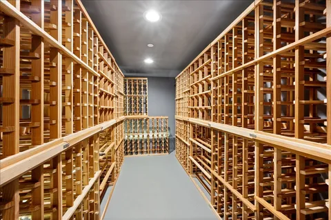 $2,500,000 | 2901 North Burling Street, Chicago, IL 60657