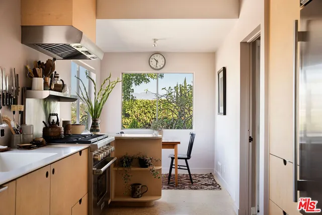 $2,097,000 | 3414 Fernwood Avenue, Los Angeles, CA 90039