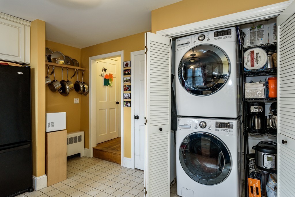 21 Kinross Road, Unit 2 Boston, MA 02135 - Photo 6 of 21 Gallery Image 6