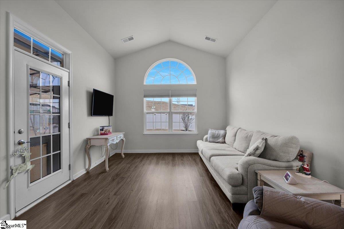 101 Tonkawa Way Greenville, SC 29607 - Photo 16 of 47