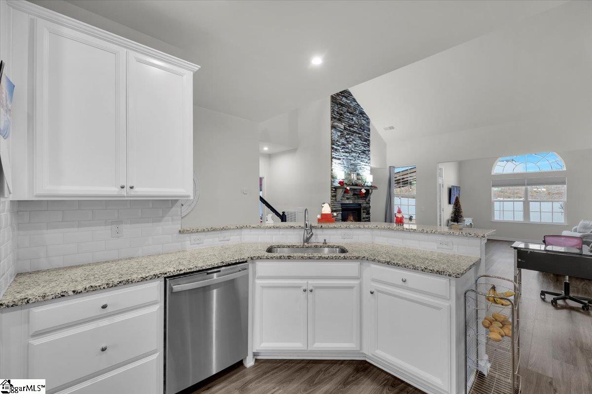 101 Tonkawa Way Greenville, SC 29607 - Photo 8 of 47