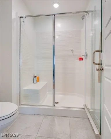 $2,400 | 10718 Lilestone Court, Las Vegas, NV 89166