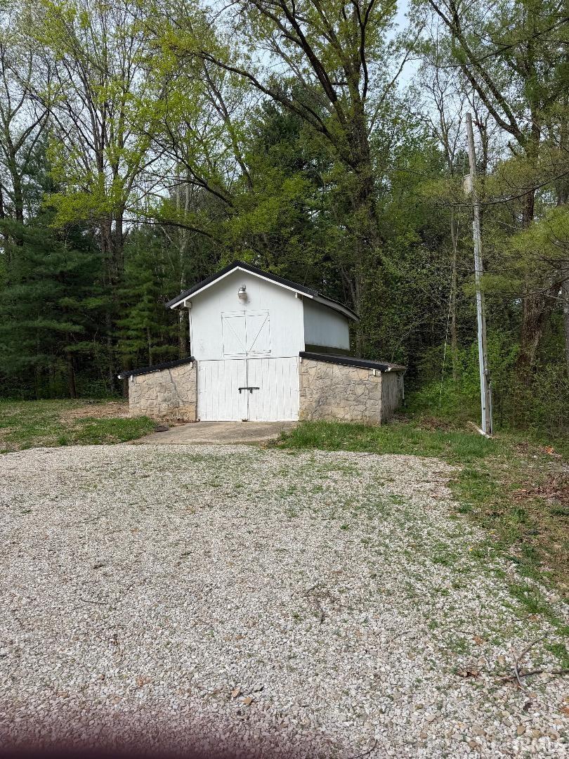 3407 North 1500th Road West Linton, IN 47441 - Photo 2 of 35