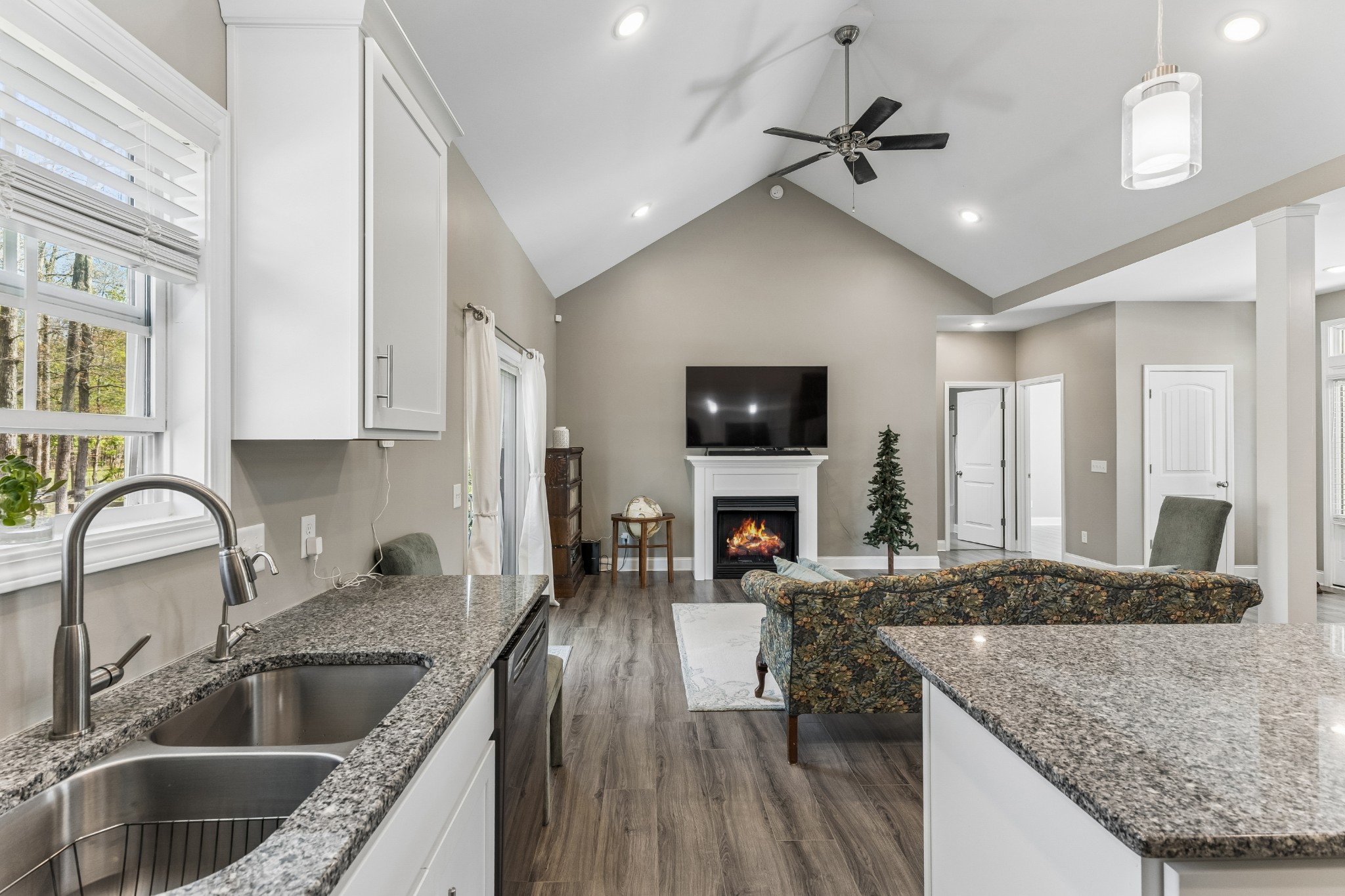 109 Duke Road Dickson, TN 37055 - Photo 12 of 29