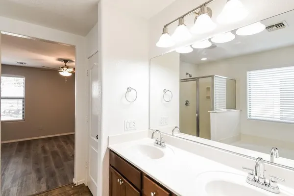 $1,940 | 1126 East Daniella Drive, San Tan Valley, AZ 85140