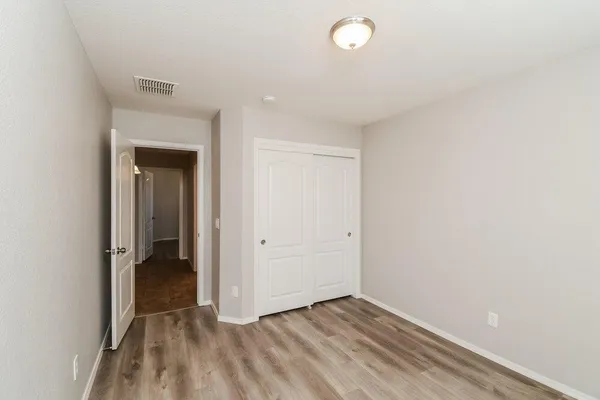 $1,940 | 1126 East Daniella Drive, San Tan Valley, AZ 85140