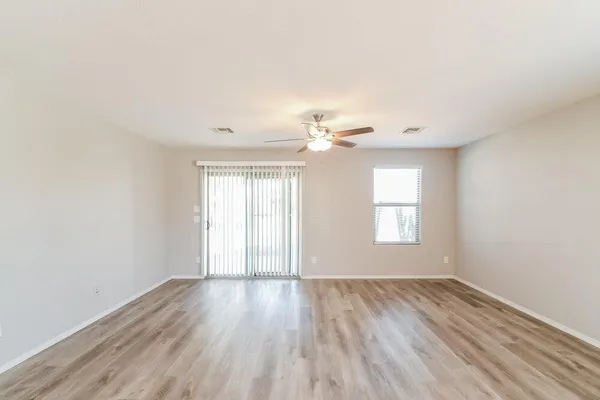 $1,940 | 1126 East Daniella Drive, San Tan Valley, AZ 85140