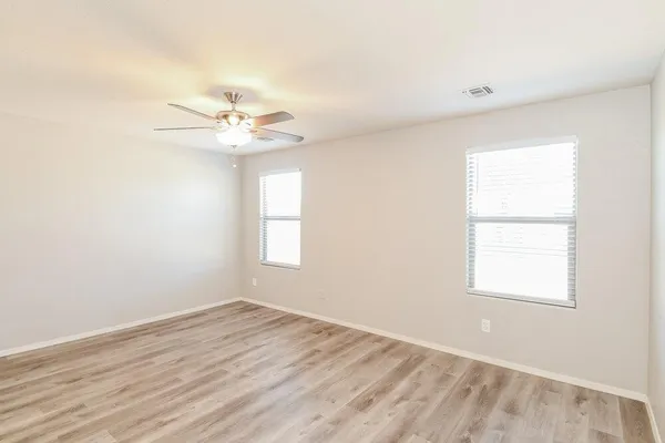 $1,940 | 1126 East Daniella Drive, San Tan Valley, AZ 85140