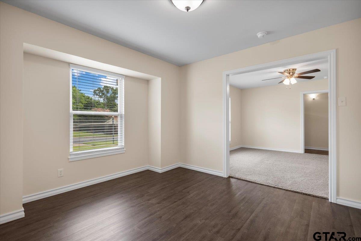 2033 Neeley Street Tyler, TX 75701 - Photo 10 of 46