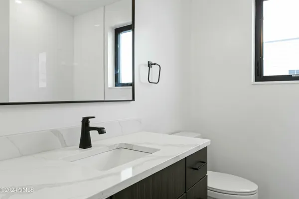 $885,900 | 121 Kali Lane, Gypsum, CO 81637