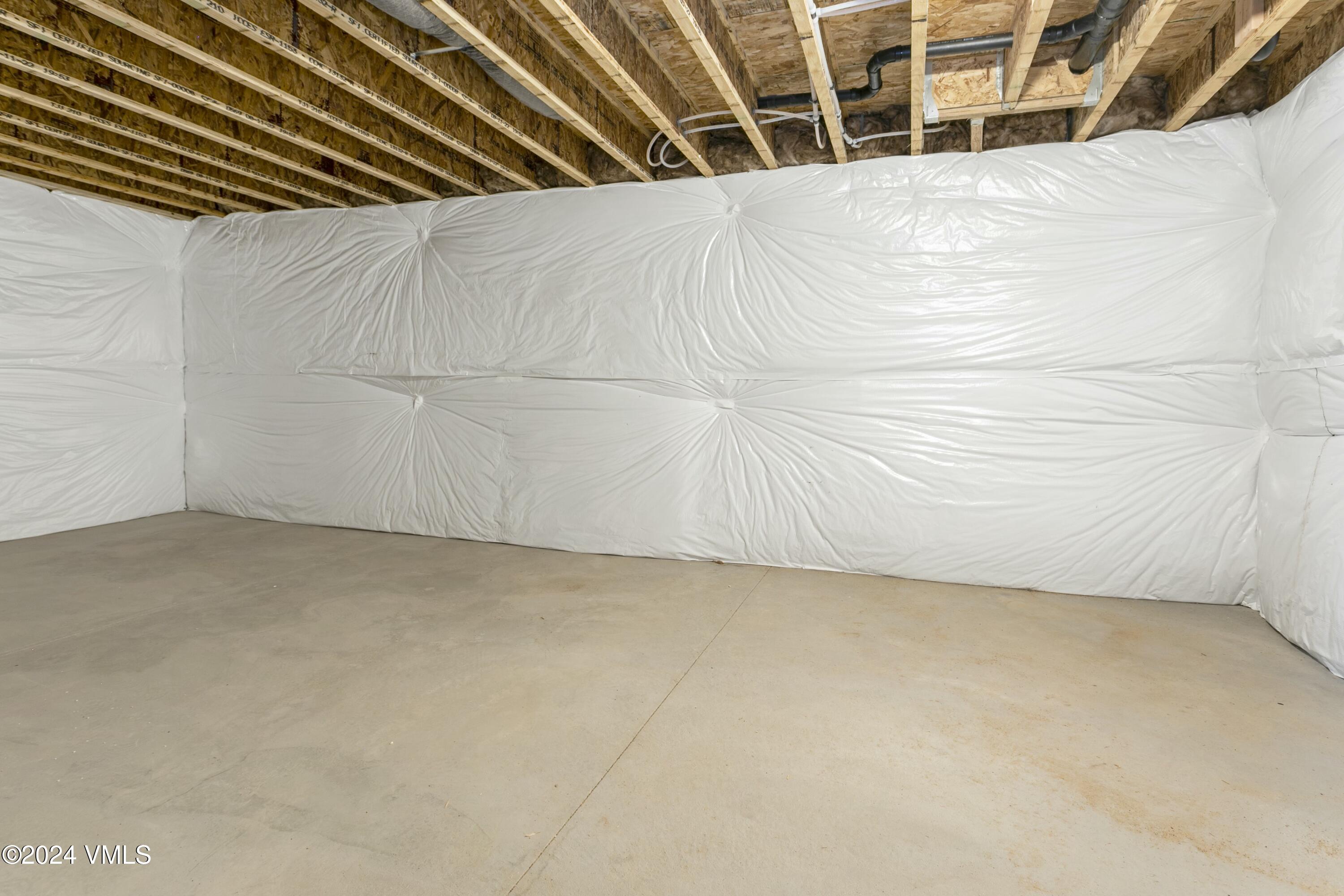 121 Kali Lane Gypsum, CO 81637 - Photo 28 of 30 tempImageT0W9vu