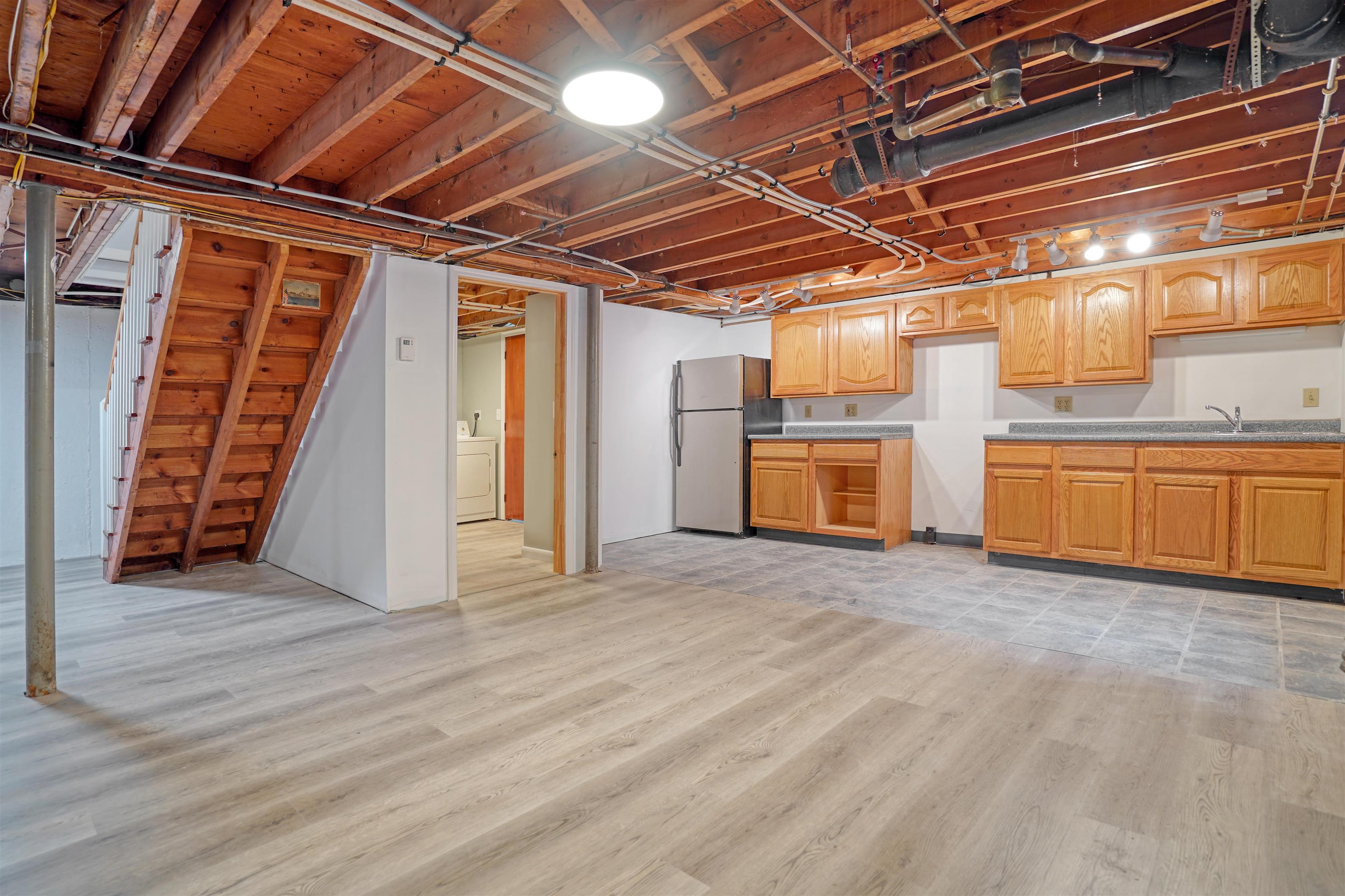 72 Bow Street Concord, NH 03301 - Photo 13 of 36