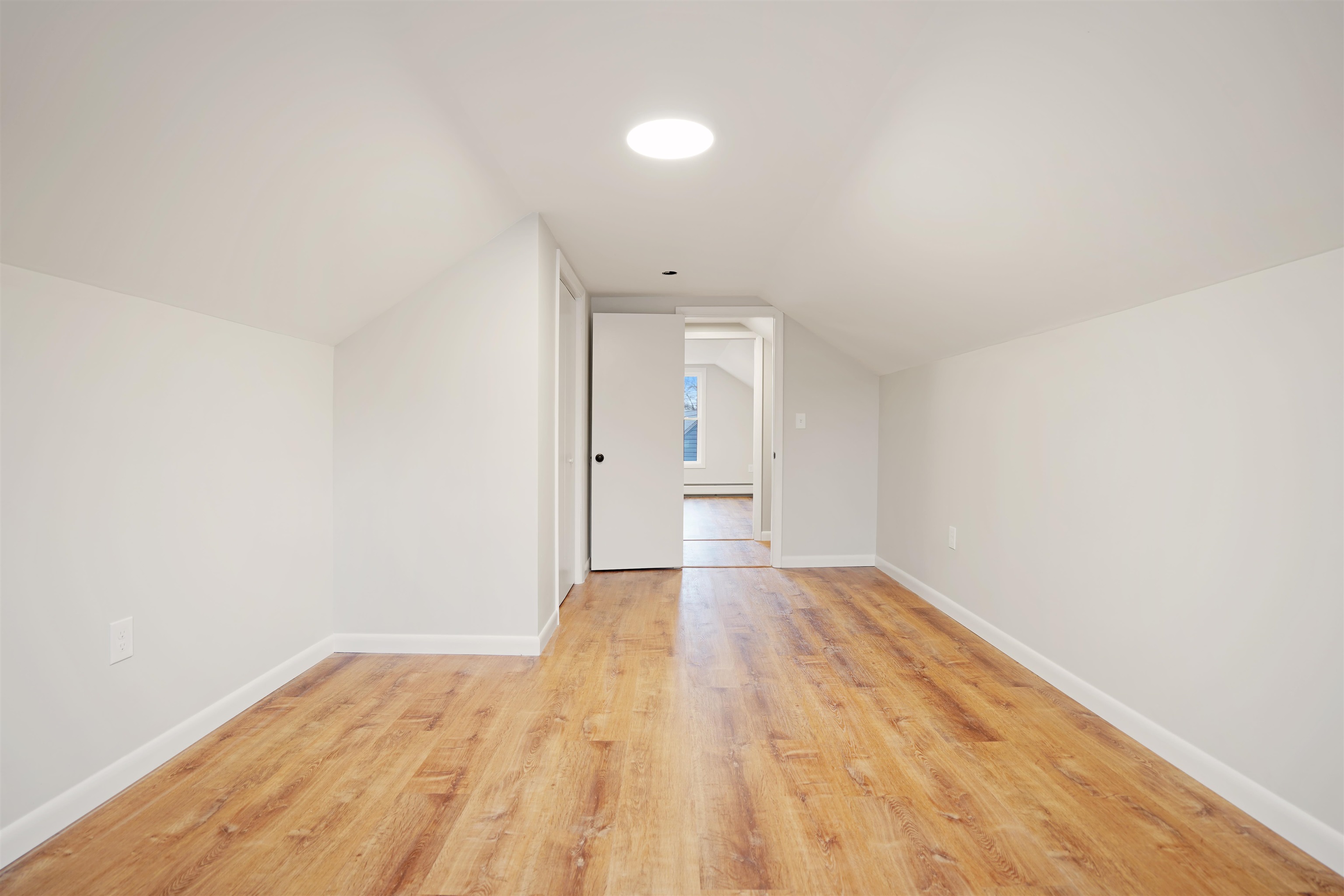 72 Bow Street Concord, NH 03301 - Photo 8 of 36