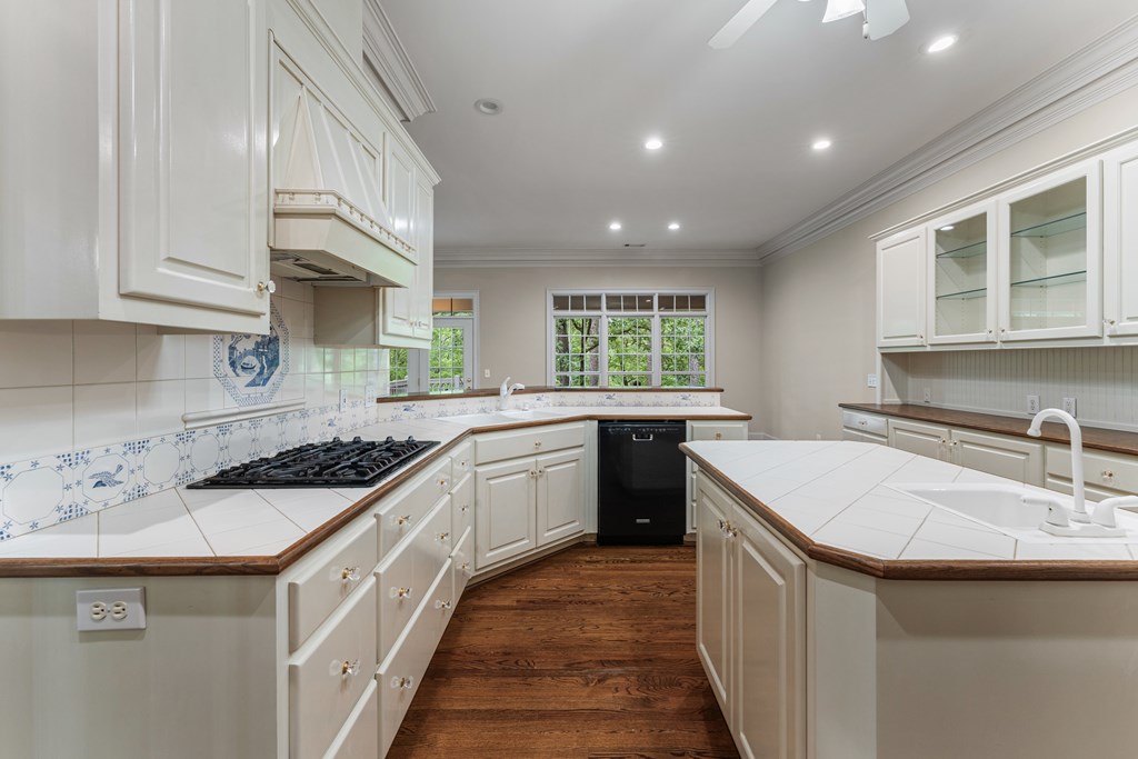 507-6 Biggers Road Columbus, GA 31904 - Photo 19 of 69 Kitchen