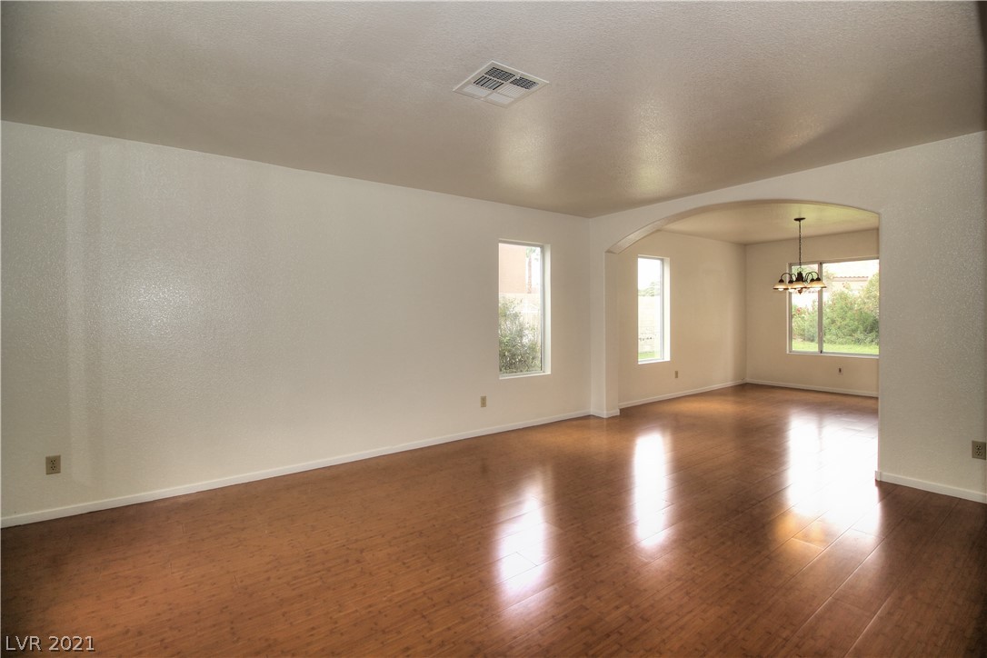 3 Ranger Court Henderson, NV 89074 - Photo 5 of 37