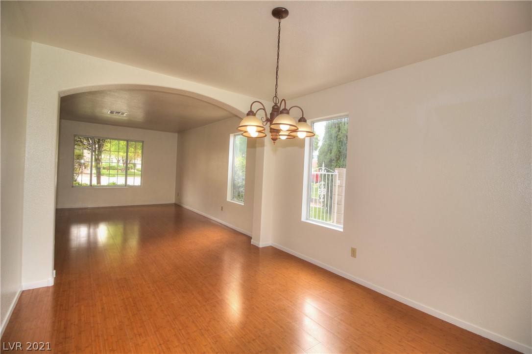 3 Ranger Court Henderson, NV 89074 - Photo 8 of 37