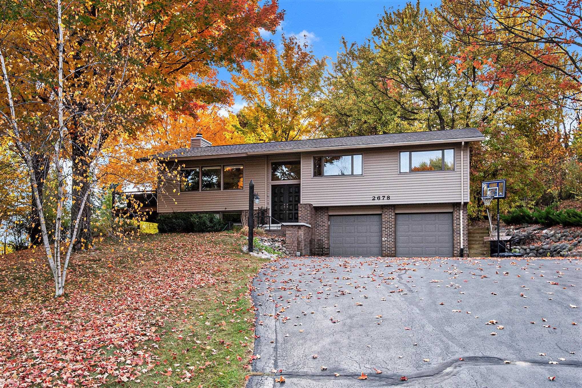 2678 Blue Ridge Lane Traverse City, MI 49685 - Photo 4 of 50 1928397-1eecd5c9-e66e-429b-bd3c-9805b243cc52.JPG
