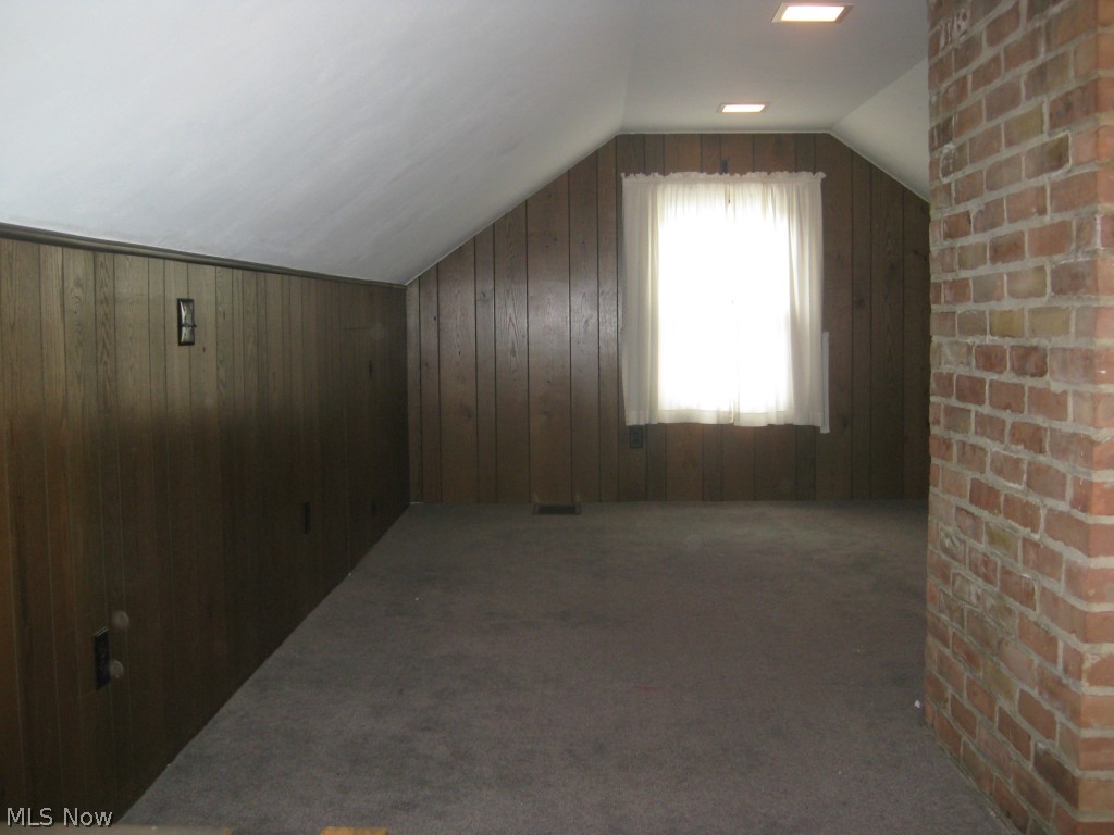 3570 Avalon Road Cleveland, OH 44120 - Photo 12 of 20