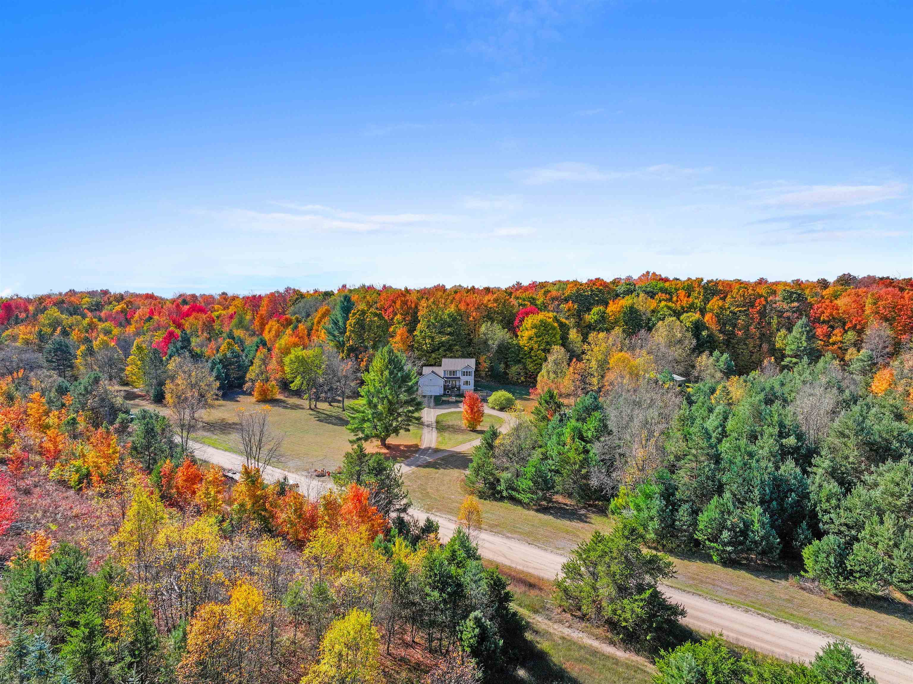 9212 Raspberry Ridge Fife Lake, MI 49633 - Photo 10 of 60