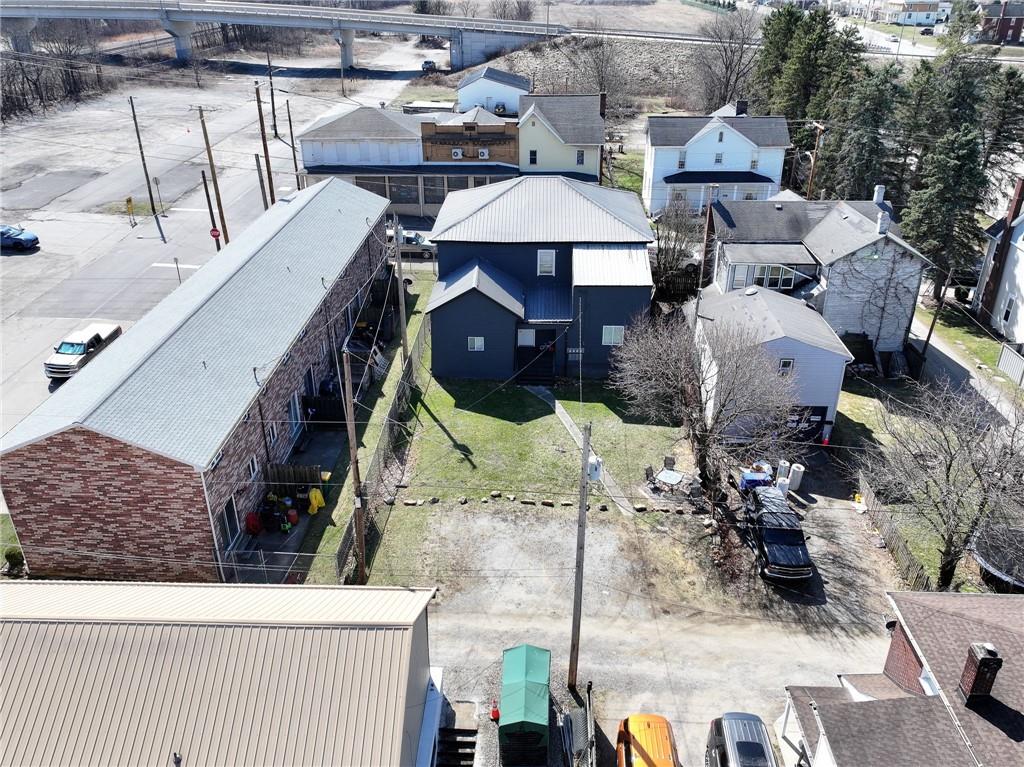 206 North Chestnut Street Derry, PA 15627 - Photo 27 of 33